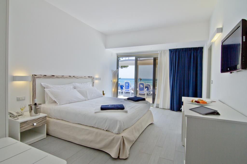 Hotel Miramare Marina di Ragusa Værelse billede