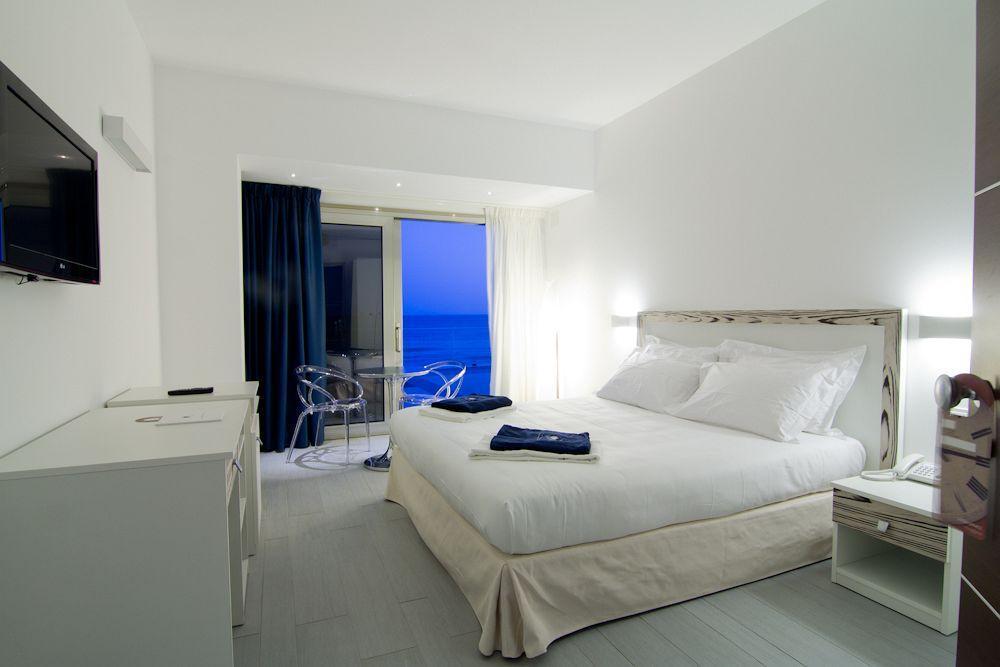 Hotel Miramare Marina di Ragusa Eksteriør billede